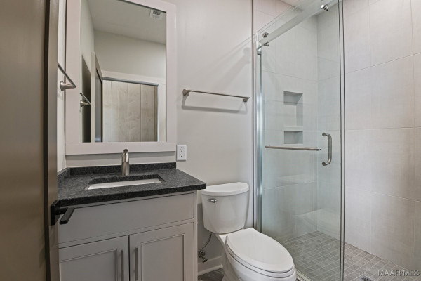 180 GRAYS FERRY Road