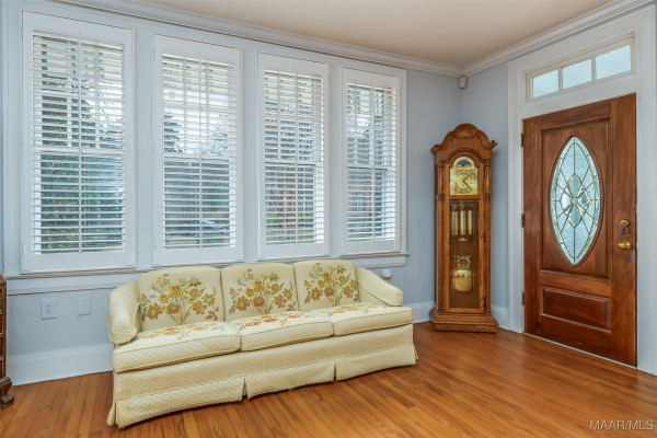 1028 Magnolia Curve