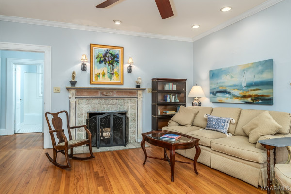 1028 Magnolia Curve