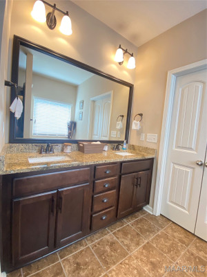 9242 ASHFORD PARK Court