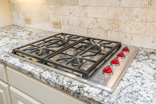 9861 WYNCREST Circle