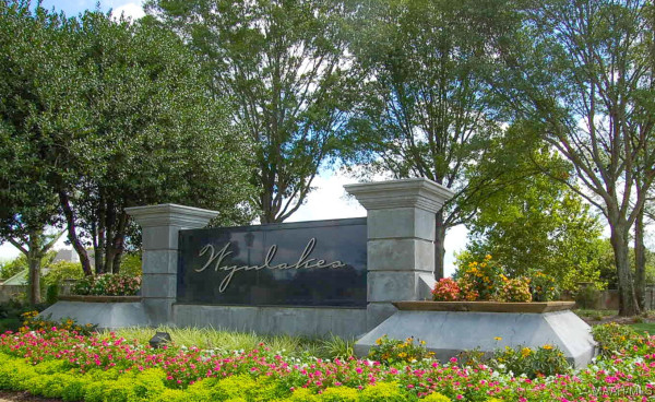 9861 WYNCREST Circle