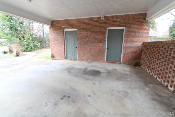 8719 Chalmers Court
