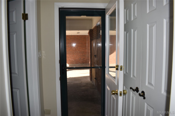 6419 MERRITT Court