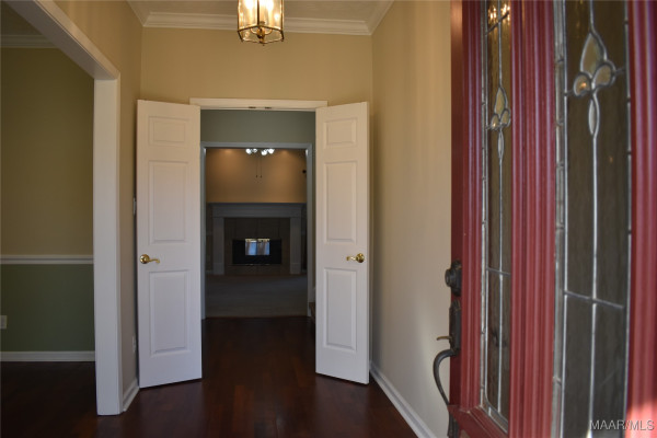 6419 MERRITT Court