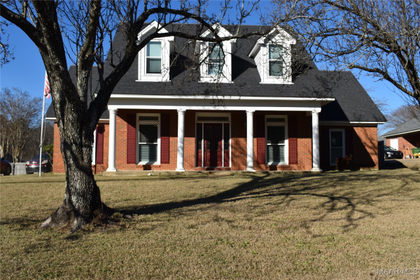 6419 MERRITT Court