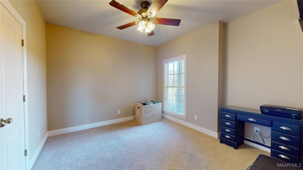 1744 MEADOWBROOK Drive