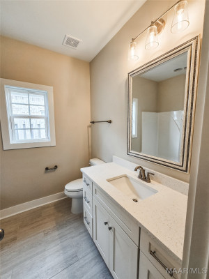 1379 Barret Park Way