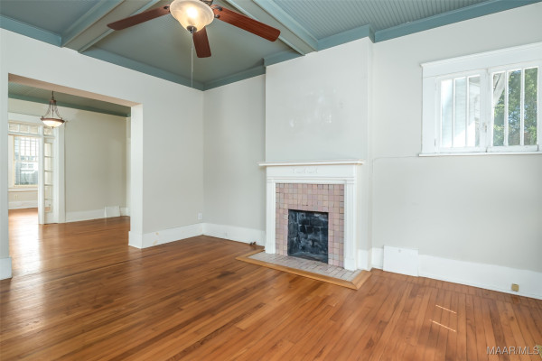 951 CLOVERDALE Road