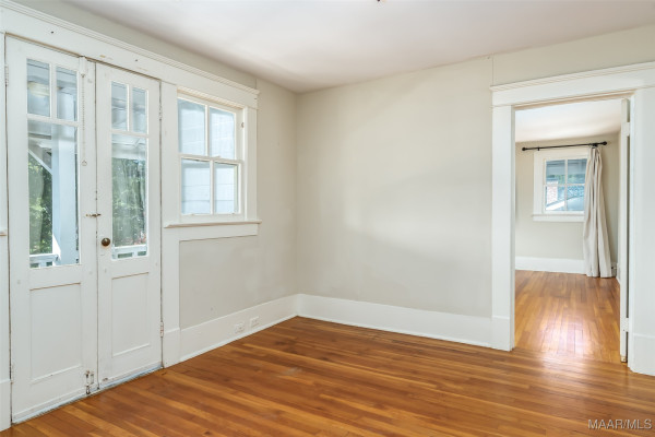 951 CLOVERDALE Road