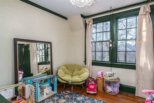 1201 MAGNOLIA Curve