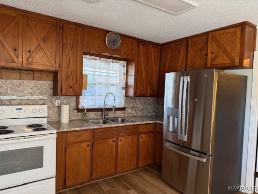 112 BETH MANOR Drive