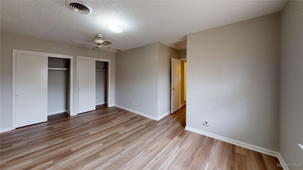 112 BETH MANOR Drive