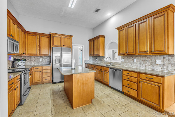 97 BRECKENRIDGE Court