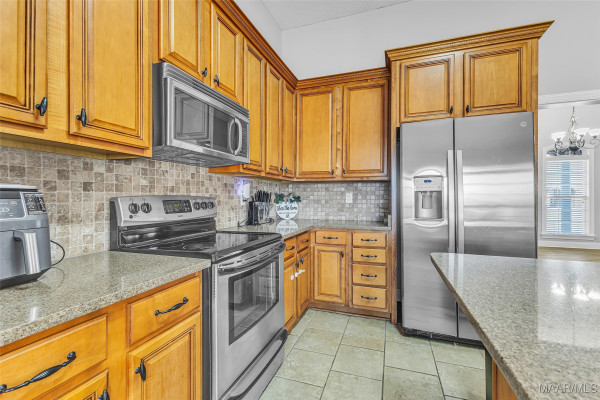 97 BRECKENRIDGE Court