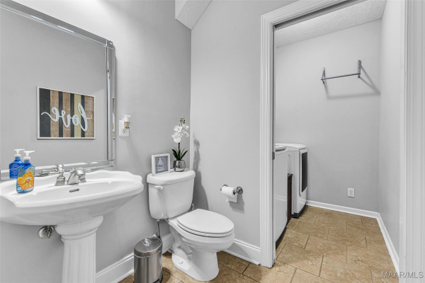 97 BRECKENRIDGE Court