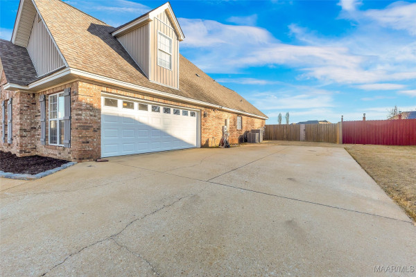 97 BRECKENRIDGE Court