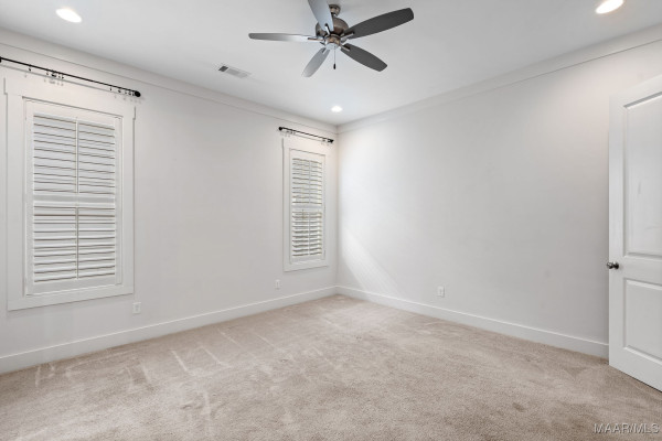 119 Forest Glen Drive