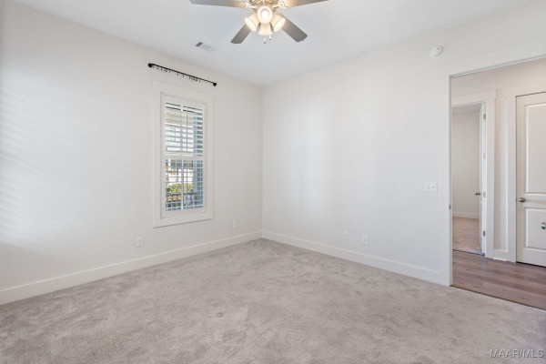 119 Forest Glen Drive