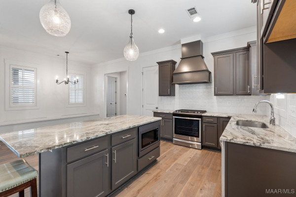 119 Forest Glen Drive