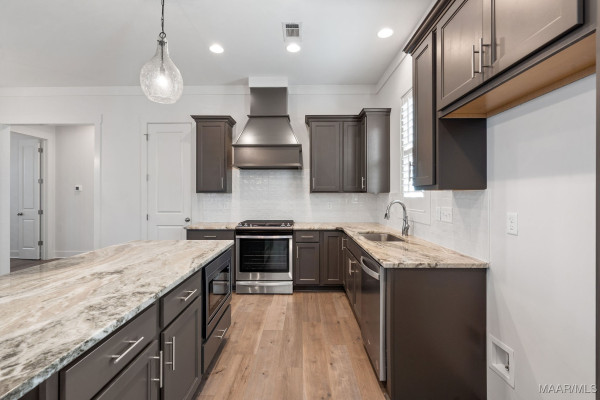 119 Forest Glen Drive