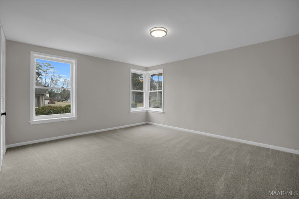 3735 Dalraida Terrace