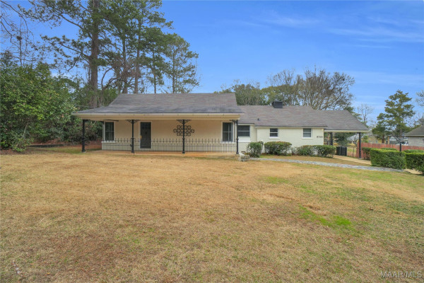 3735 Dalraida Terrace