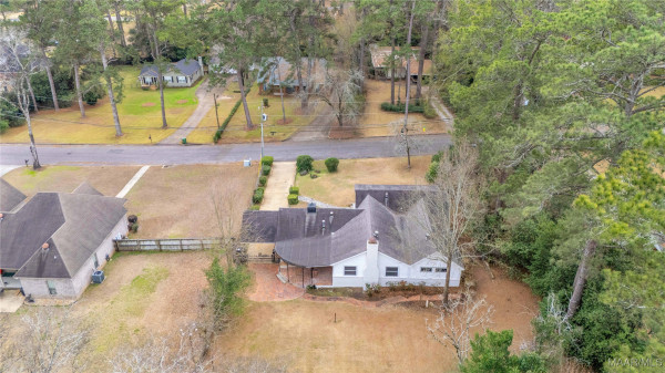 3735 Dalraida Terrace