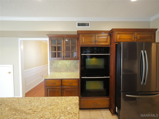 1800 Wentworth Drive