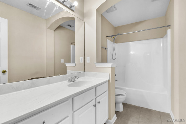 9212 HARRINGTON Circle