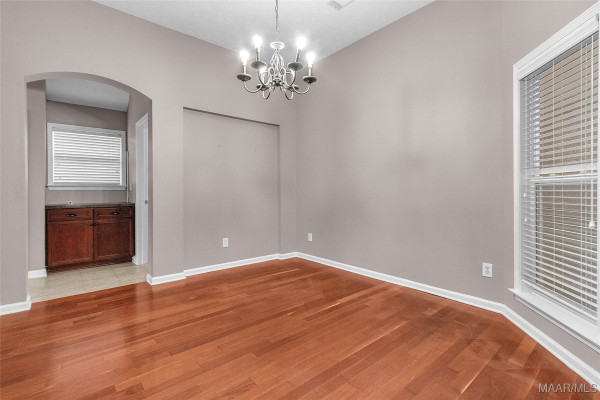 9212 HARRINGTON Circle