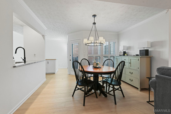 6504 Gloucester Mews