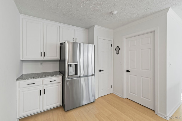 6504 Gloucester Mews