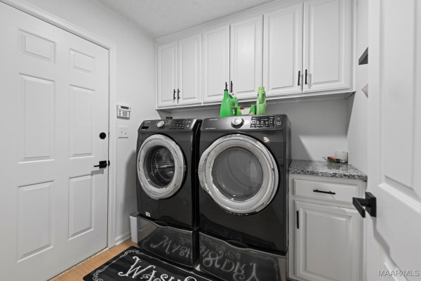 6504 Gloucester Mews