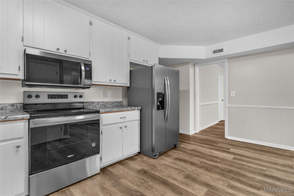 2208 Briar Gate Drive