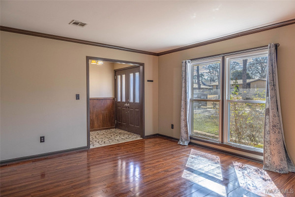 1547 Pine Ridge Road