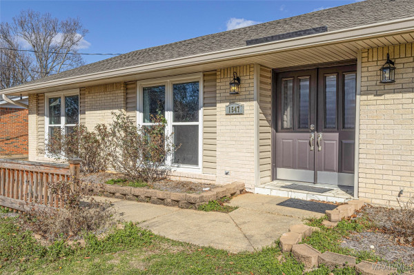 1547 Pine Ridge Road