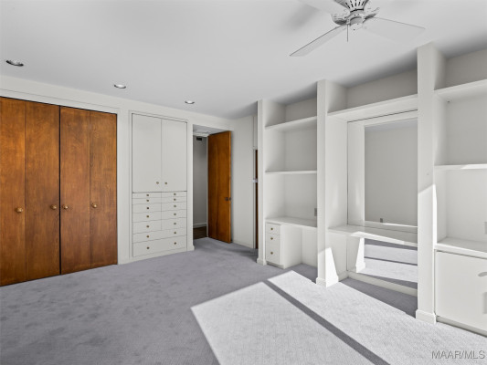 2300 Hawthorn Drive