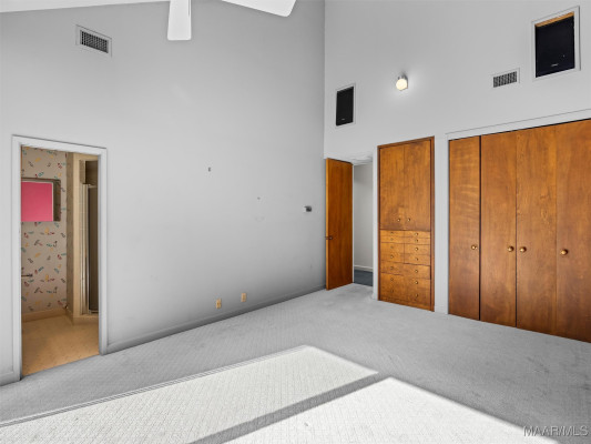 2300 Hawthorn Drive