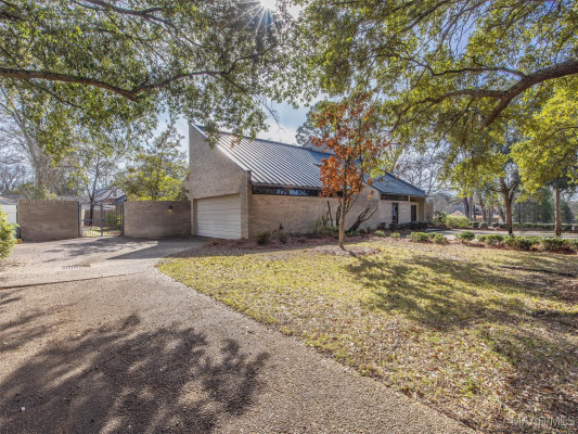 2300 Hawthorn Drive