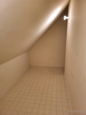 85 Price Road