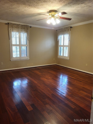85 Price Road