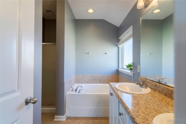 1808 COTTON BLOSSOM Way