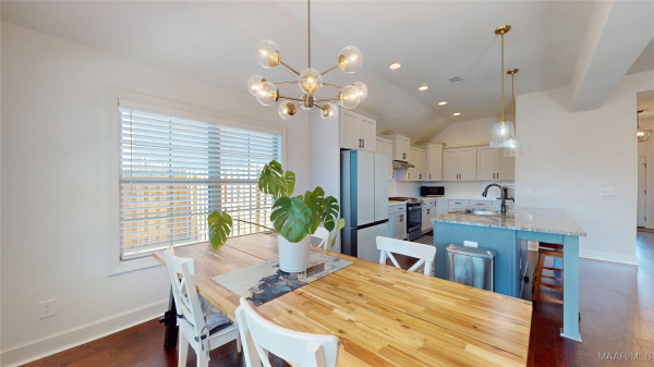 9365 Crescent Lodge Circle