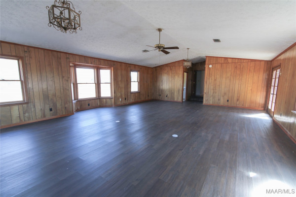 815 Lamar Road