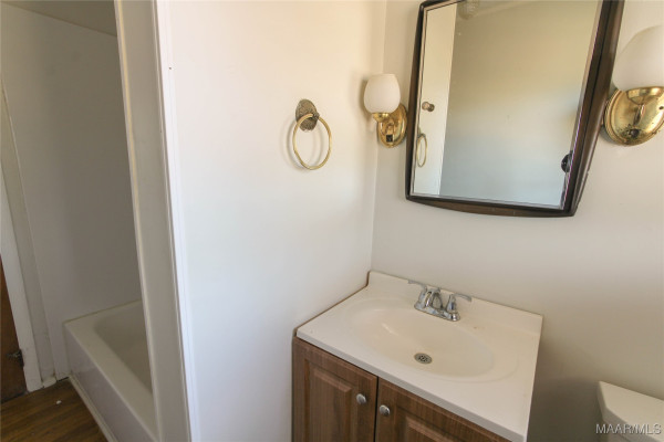 815 Lamar Road