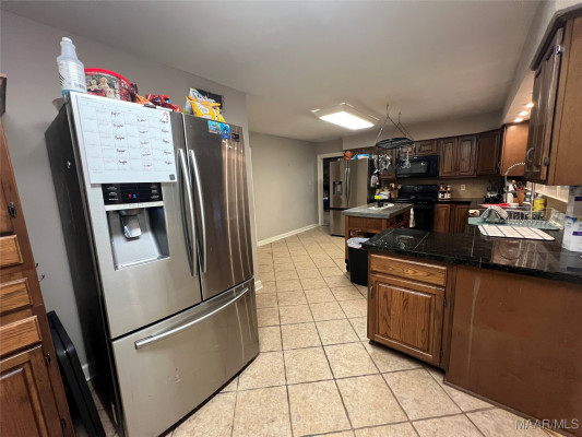 2731 Sweetbriar Road