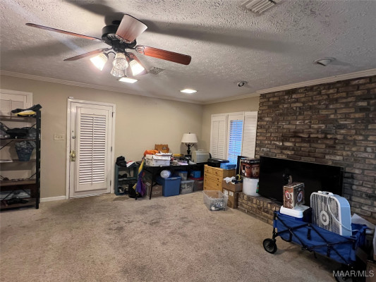 2731 Sweetbriar Road