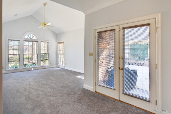 8169 LONGNEEDLE Place