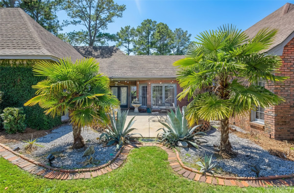 8169 LONGNEEDLE Place